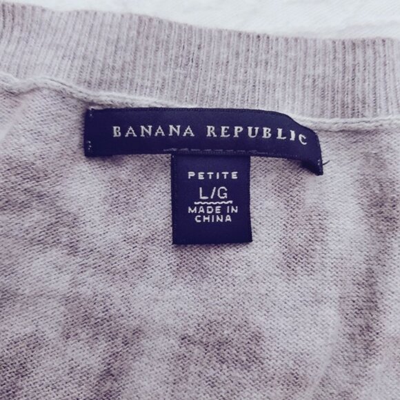 Banana Republic Petite- Cool Lavender Grey Cheetah Print Pullover Sweater - Picture 10 of 10